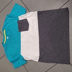 Old Navy Tee 8